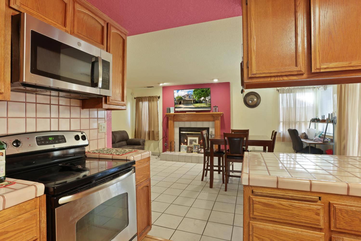 2008 Sheldon Dr, Modesto, CA 95350