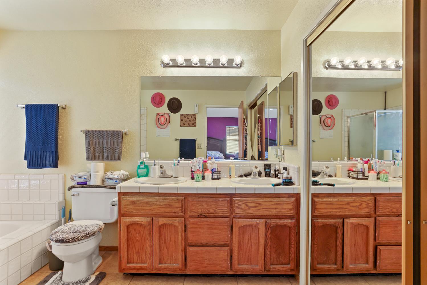 2008 Sheldon Dr, Modesto, CA 95350