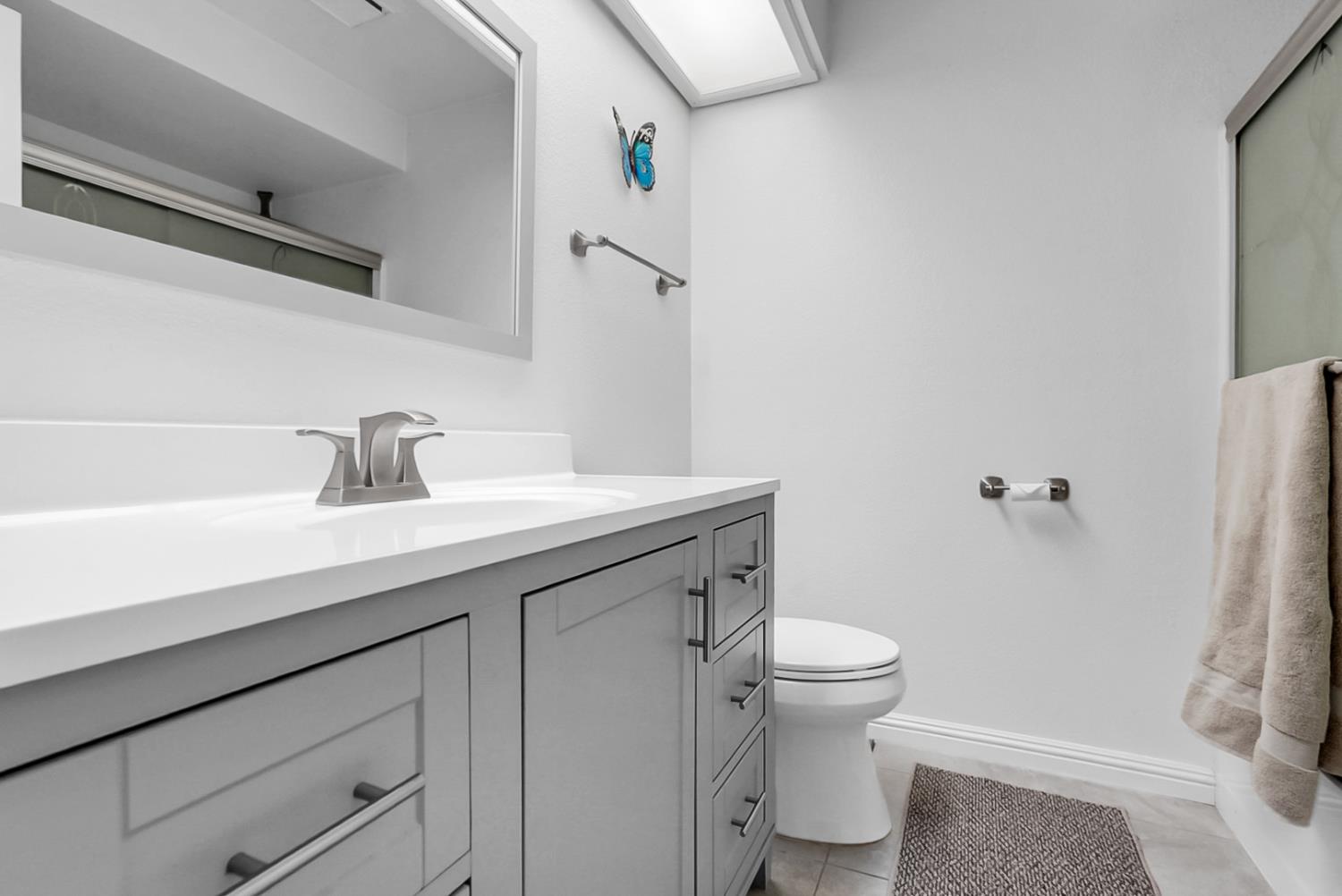 185 Tiffany Cir, Ripon, CA 95366