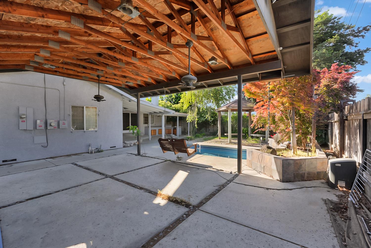 1945 Annhurst Ave, Turlock, CA 95382