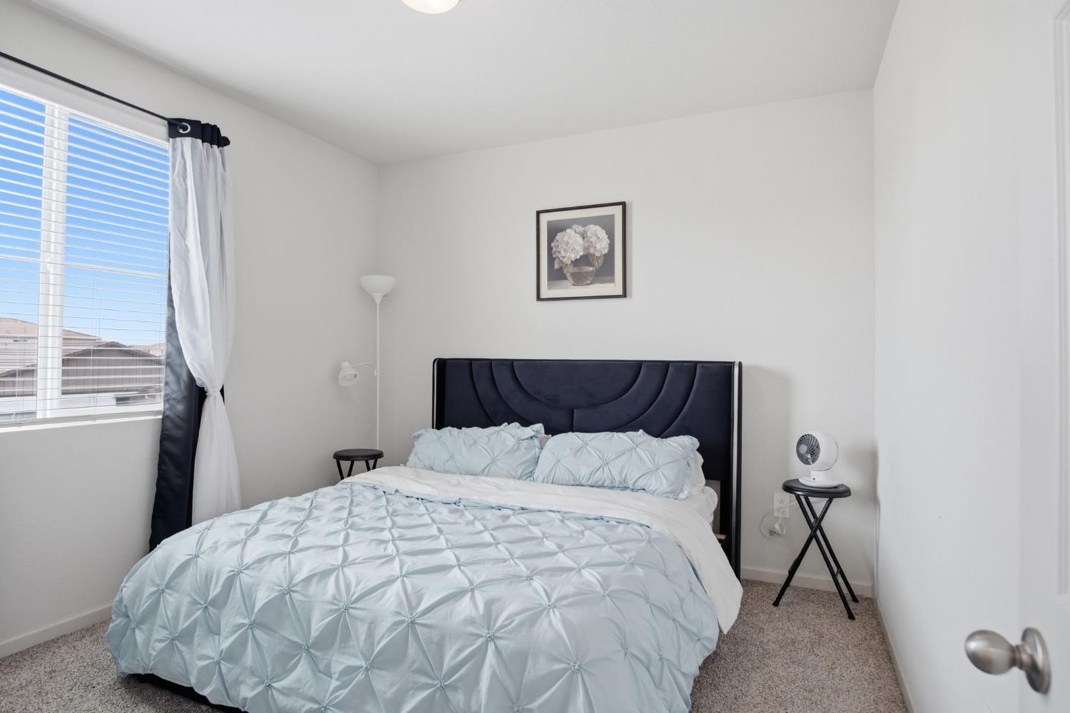 2937 Newhalen St, Manteca, CA 95337