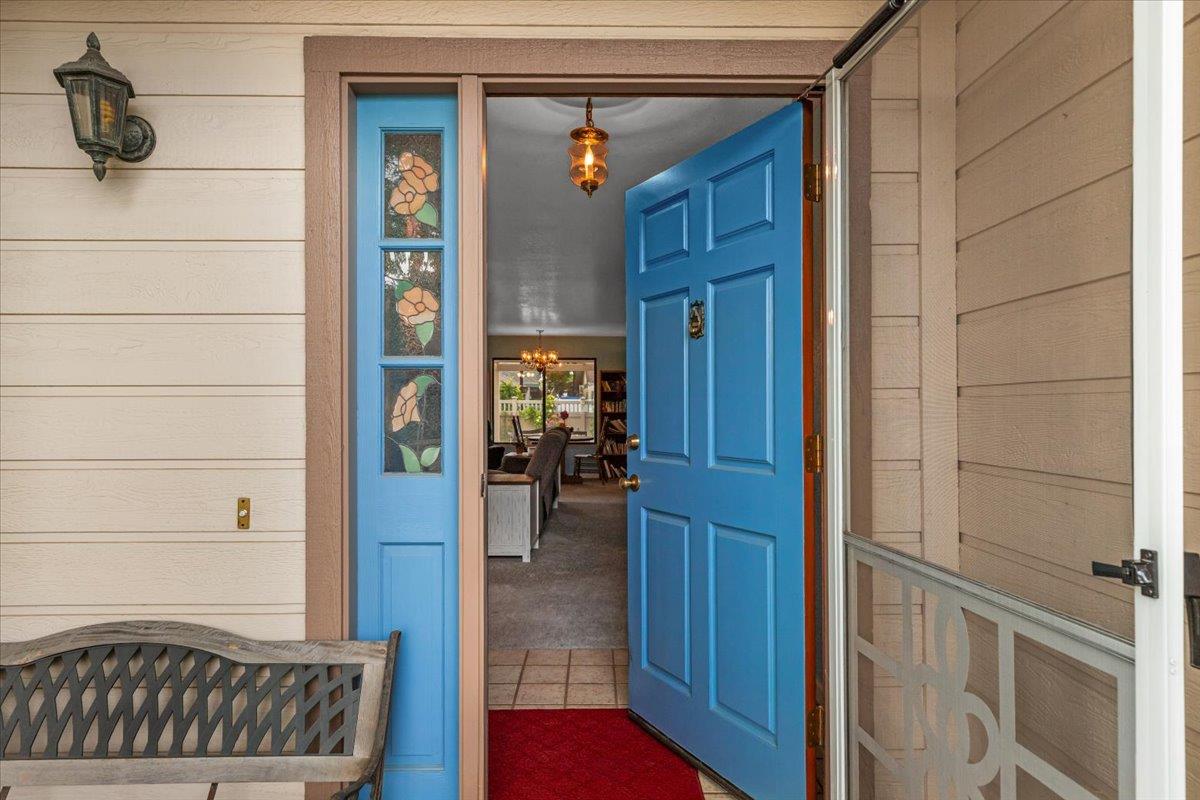 2136 Candy Cane Walk, Manteca, CA 95336