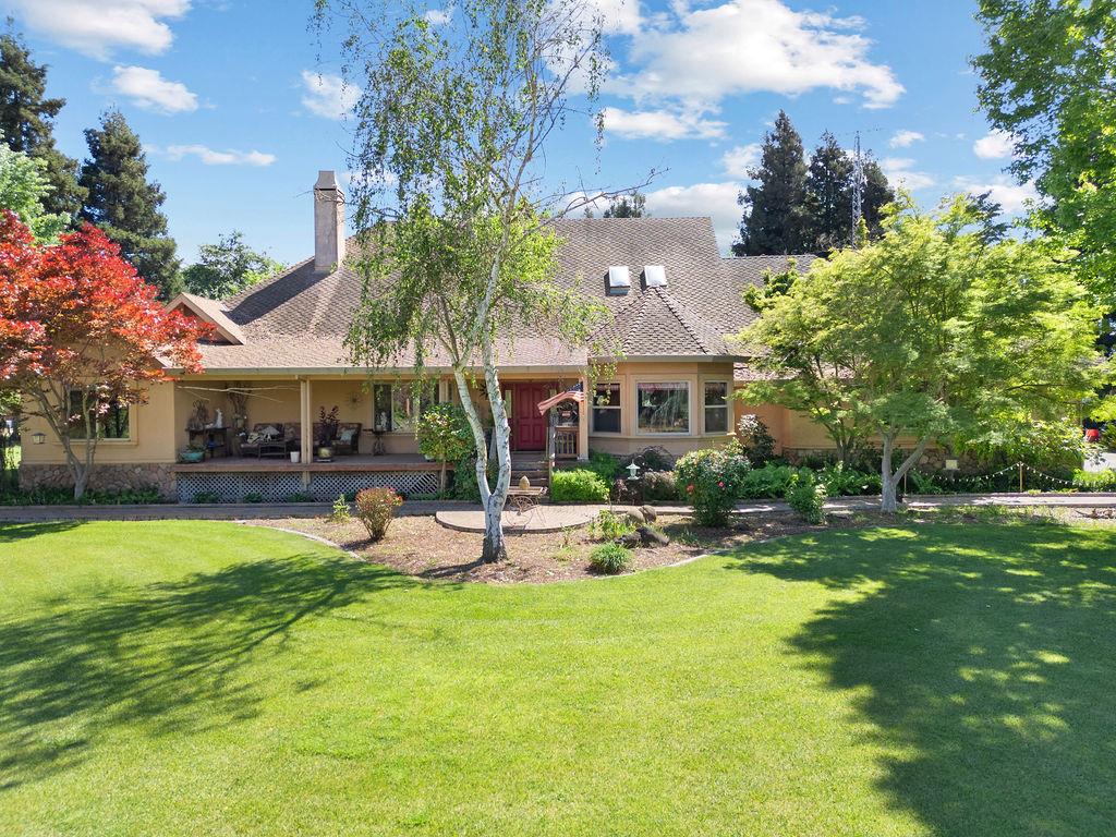 12959 Lambuth Rd, Oakdale, CA 95361