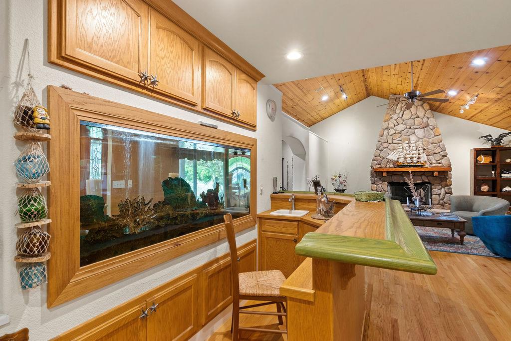 12959 Lambuth Rd, Oakdale, CA 95361