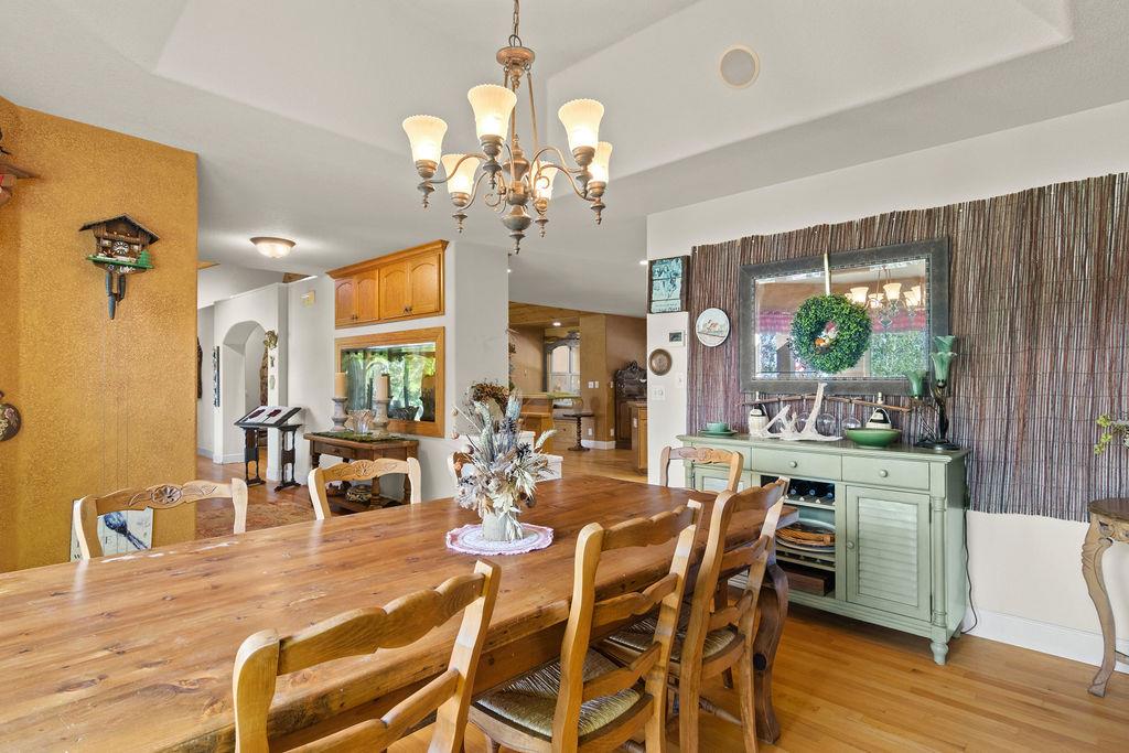 12959 Lambuth Rd, Oakdale, CA 95361