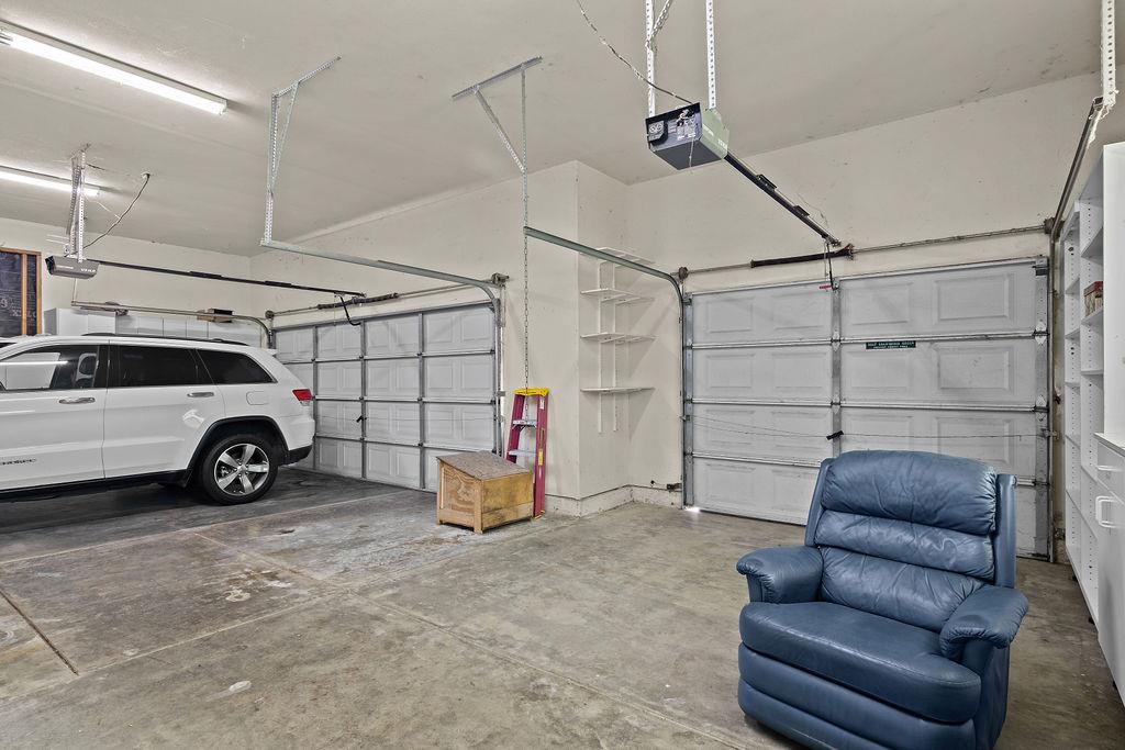 12959 Lambuth Rd, Oakdale, CA 95361