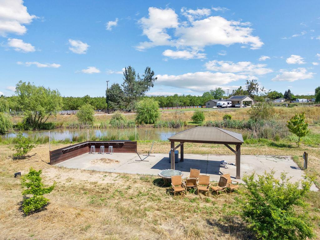 12959 Lambuth Rd, Oakdale, CA 95361