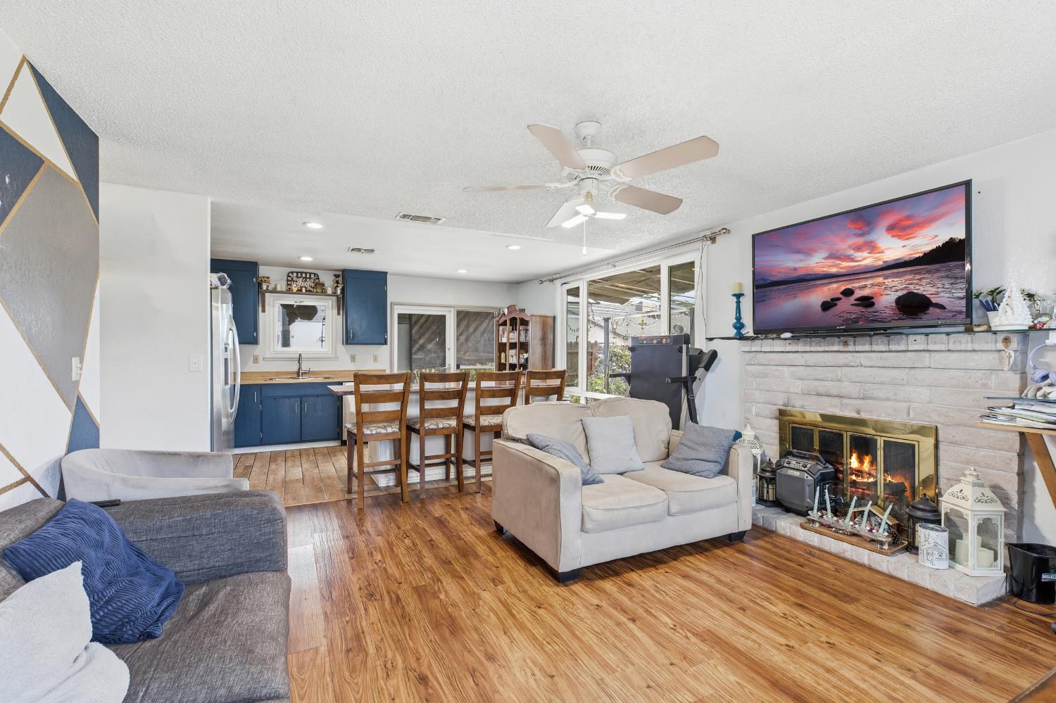 920 Hysell Ct, Ripon, CA 95366