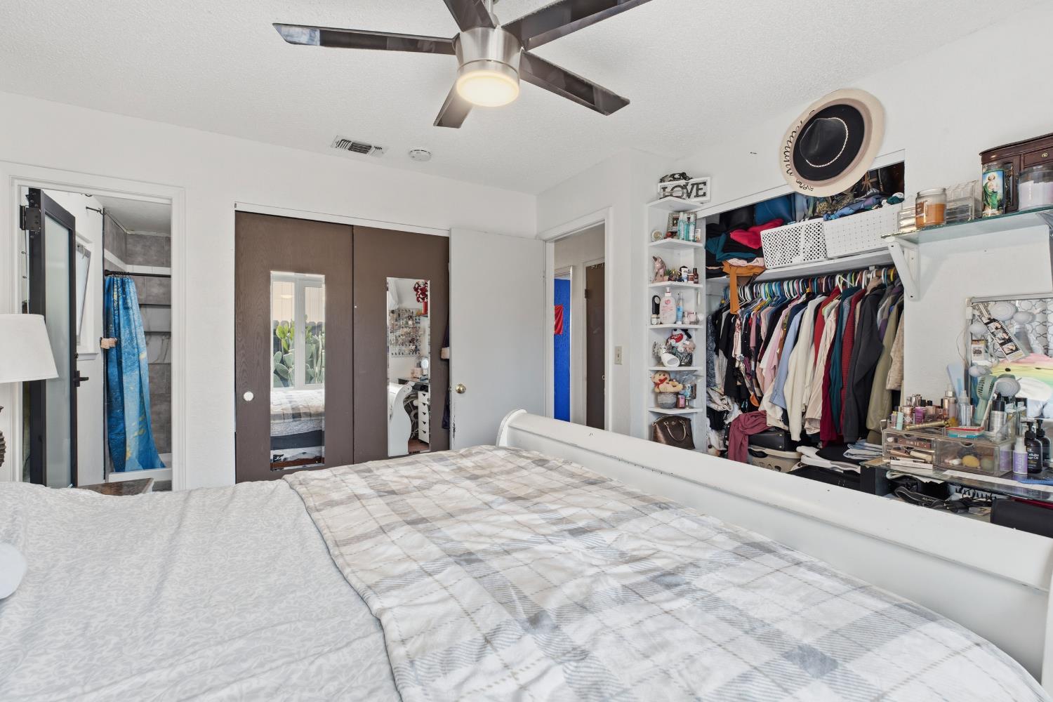 920 Hysell Ct, Ripon, CA 95366