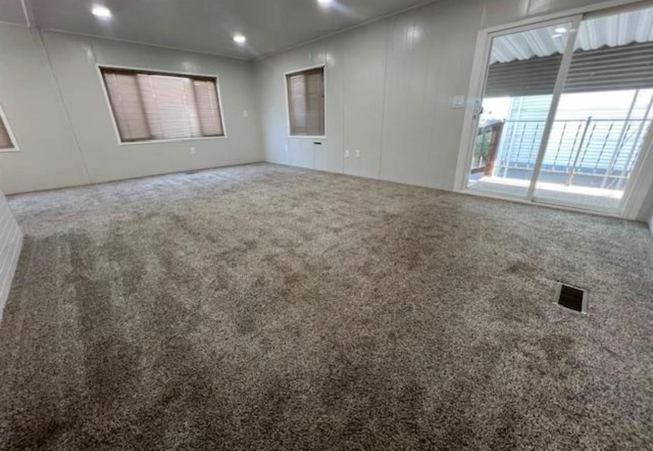 2505 Jackson Ave, Escalon, CA 95320