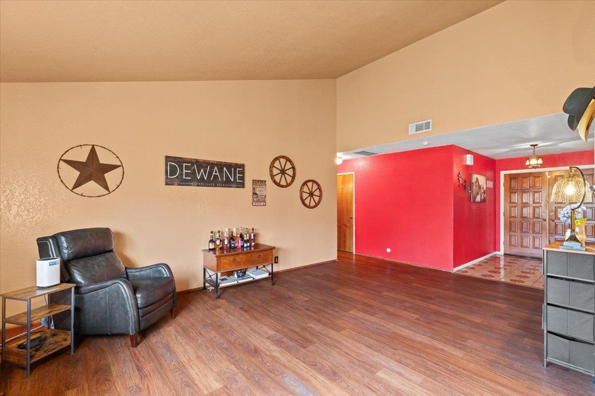 6221 Yuma Way, Manteca, CA 95336