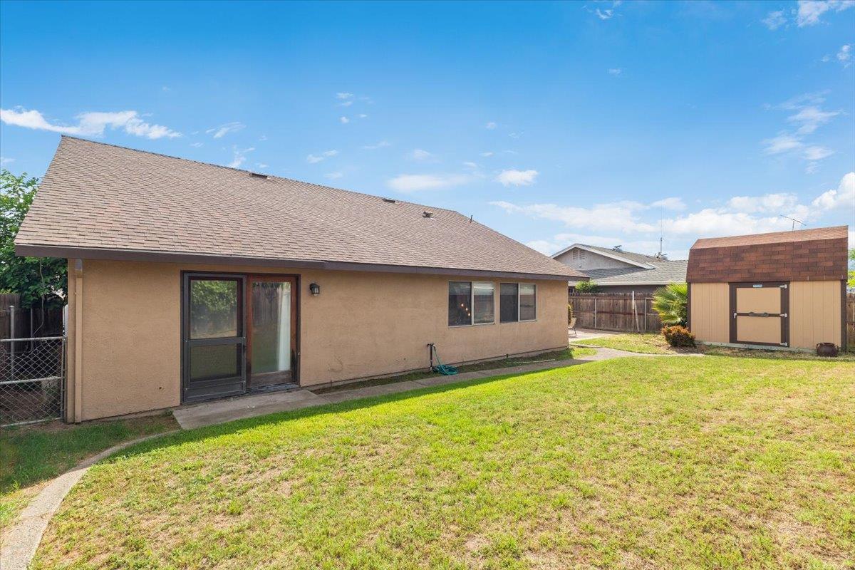 6221 Yuma Way, Manteca, CA 95336