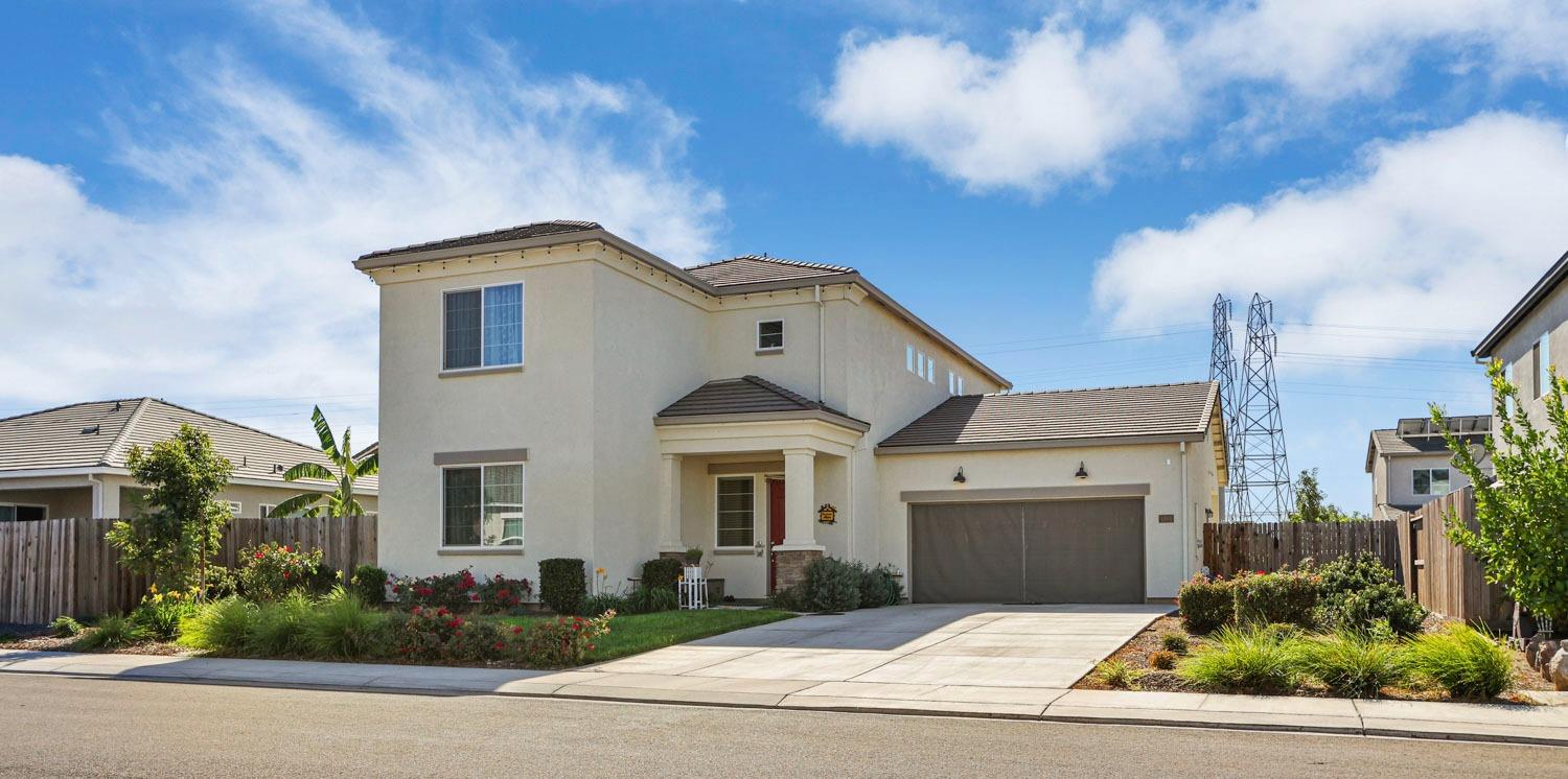 1988 N Ashley Way, Manteca, CA 95336