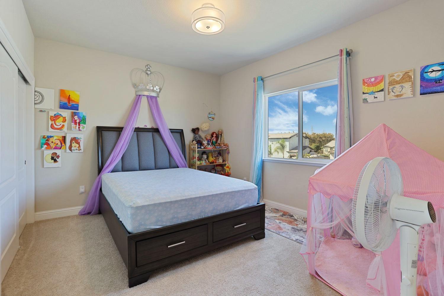 1988 N Ashley Way, Manteca, CA 95336