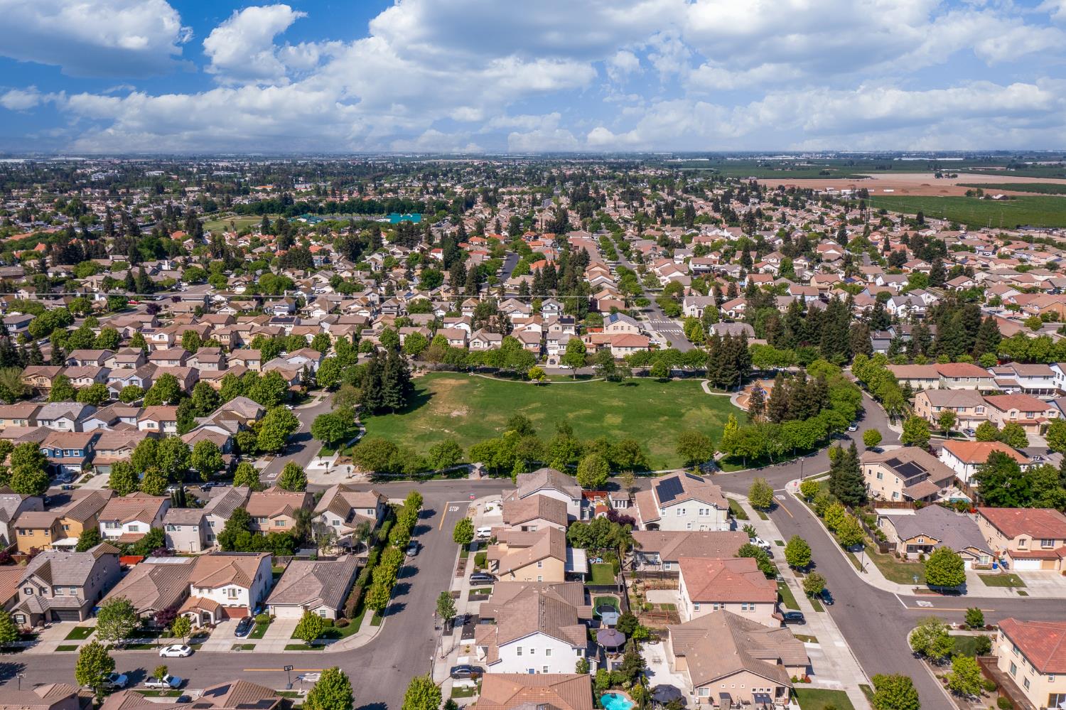 1451 Wood Mint Dr, Turlock, CA 95382