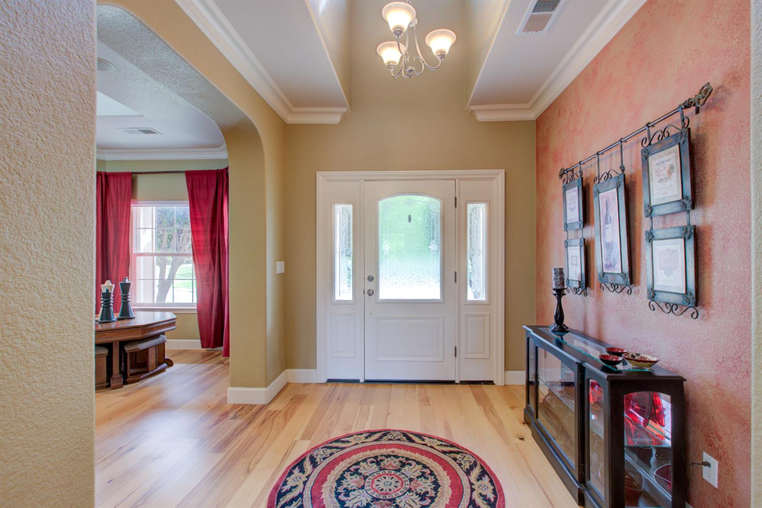 1054 Townhill Rd, Oakdale, CA 95361