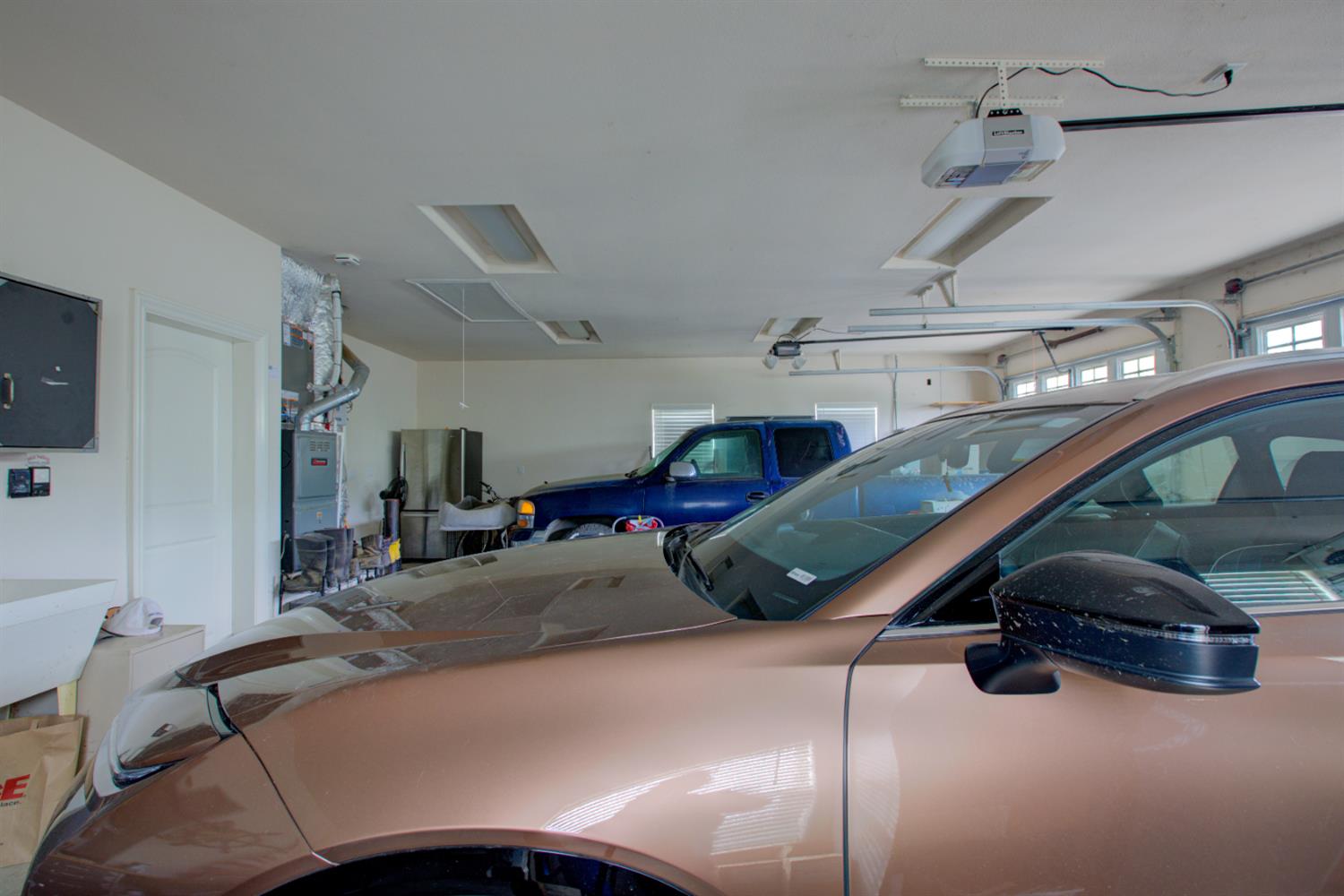 1054 Townhill Rd, Oakdale, CA 95361