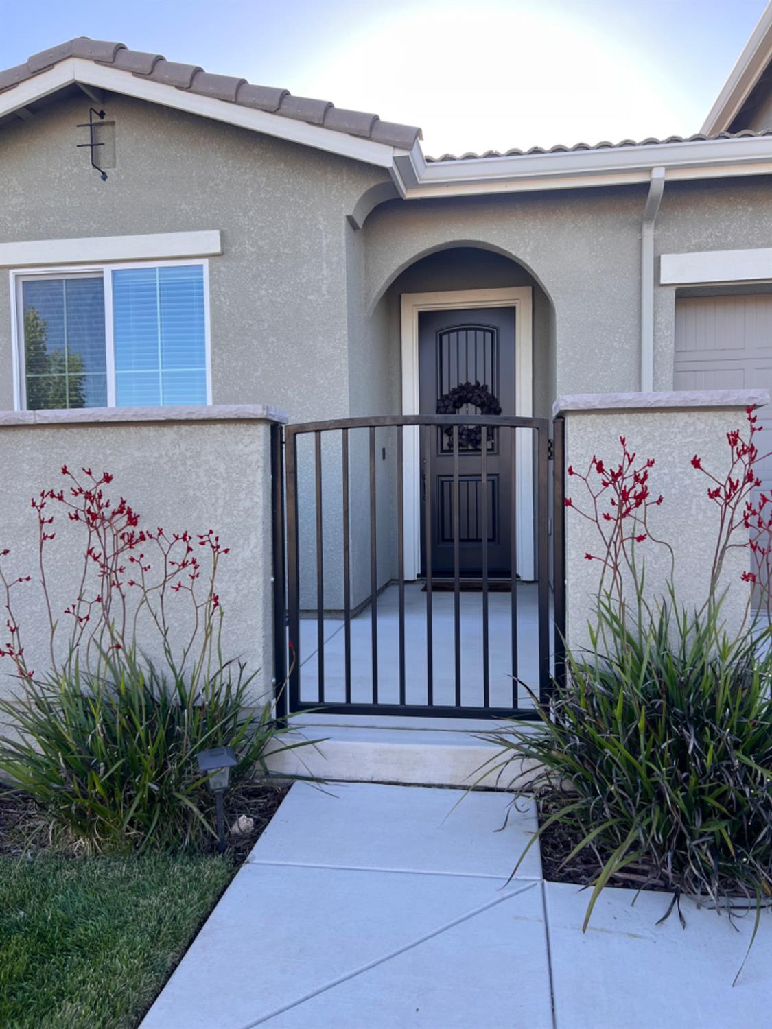 1012 Longview Drive, Oakdale, CA 95361