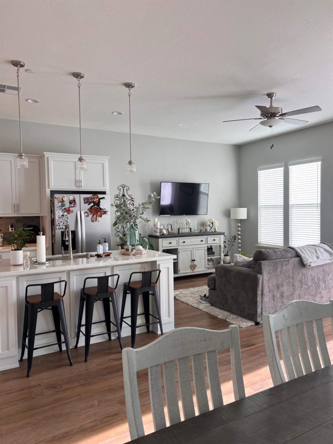 1012 Longview Drive, Oakdale, CA 95361