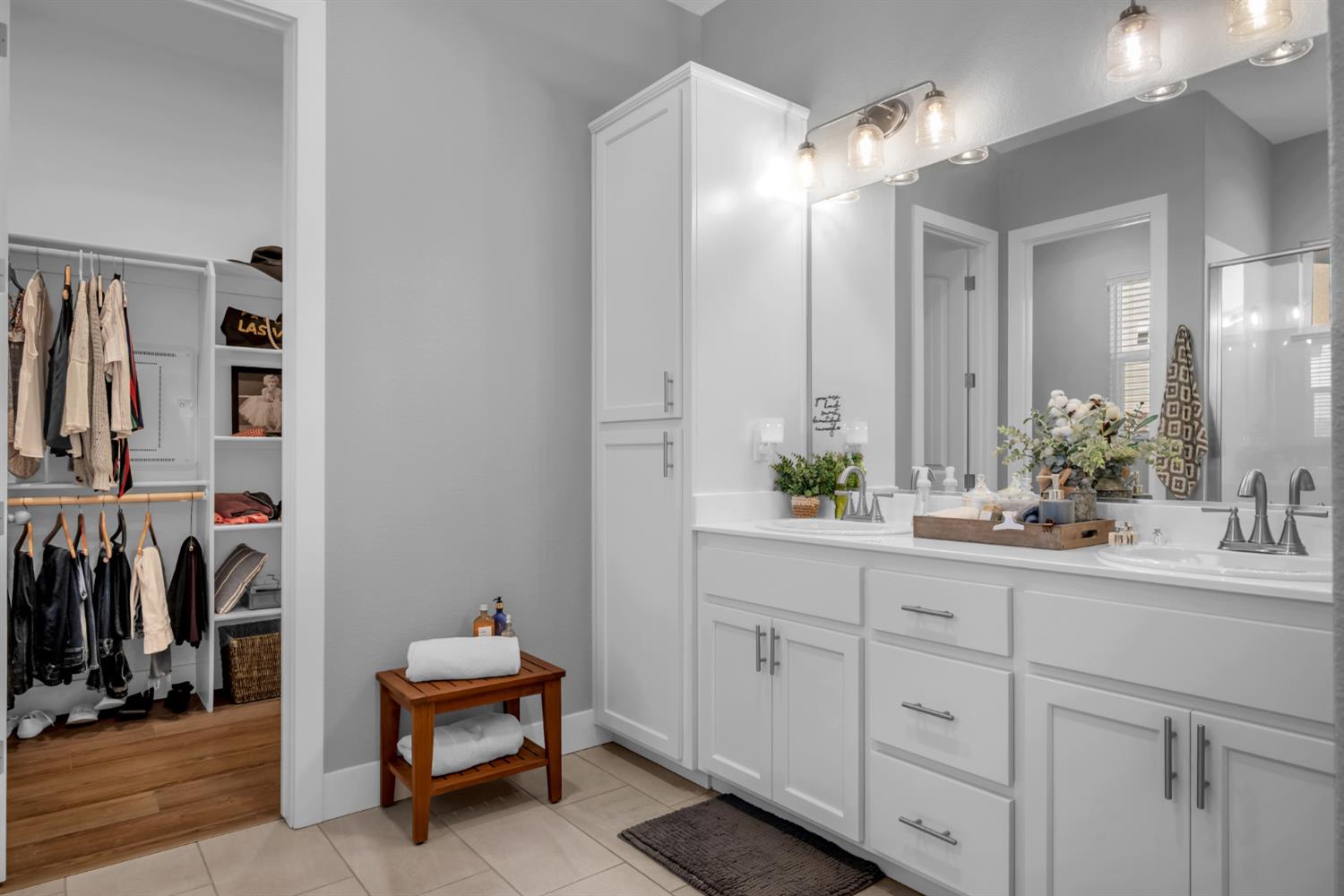 1012 Longview Drive, Oakdale, CA 95361