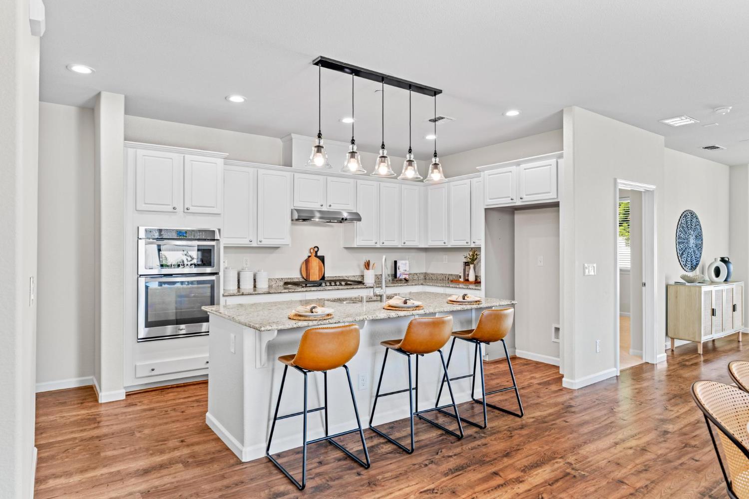 2904 Cotton Briar Ln, Manteca, CA 95336