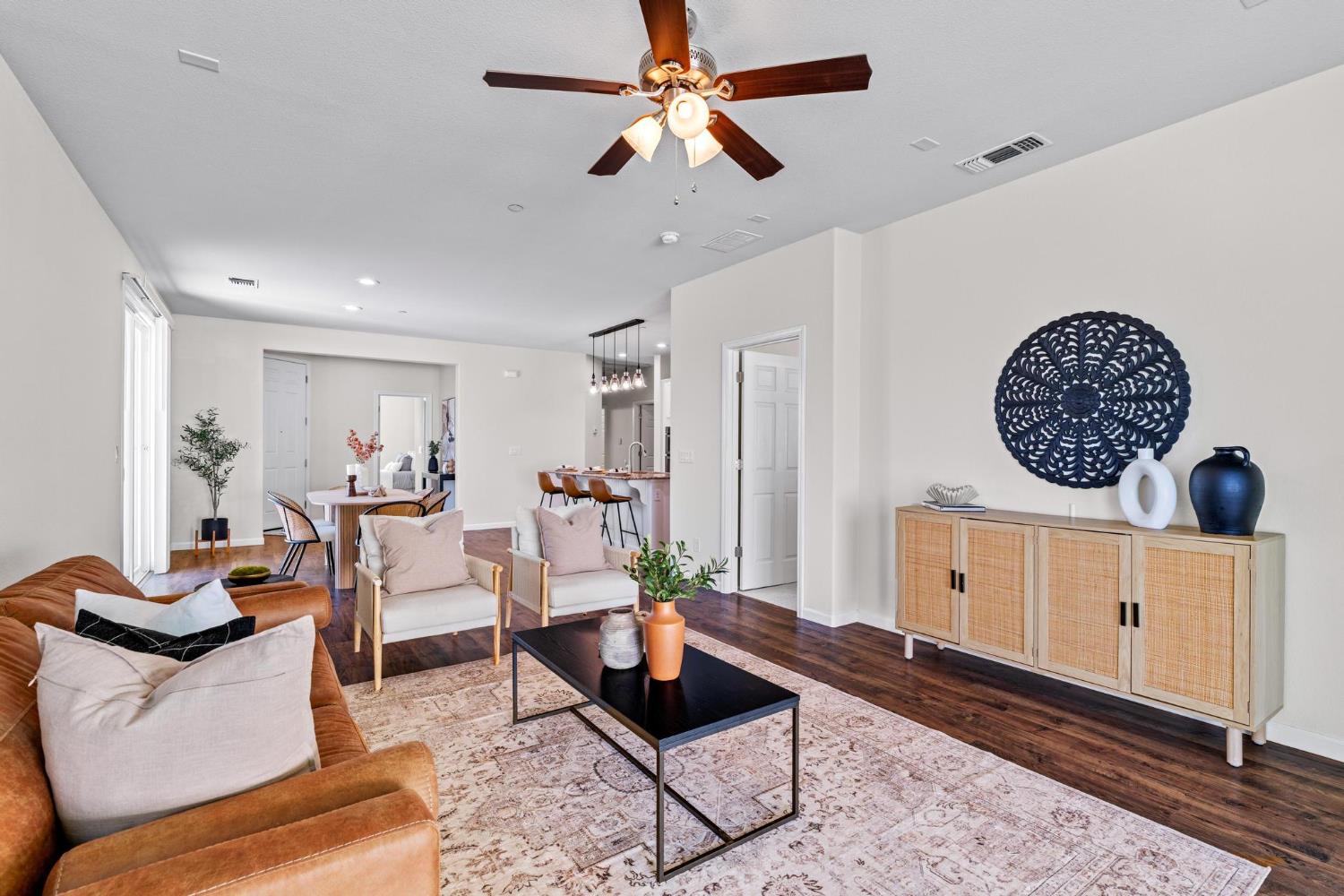 2904 Cotton Briar Ln, Manteca, CA 95336