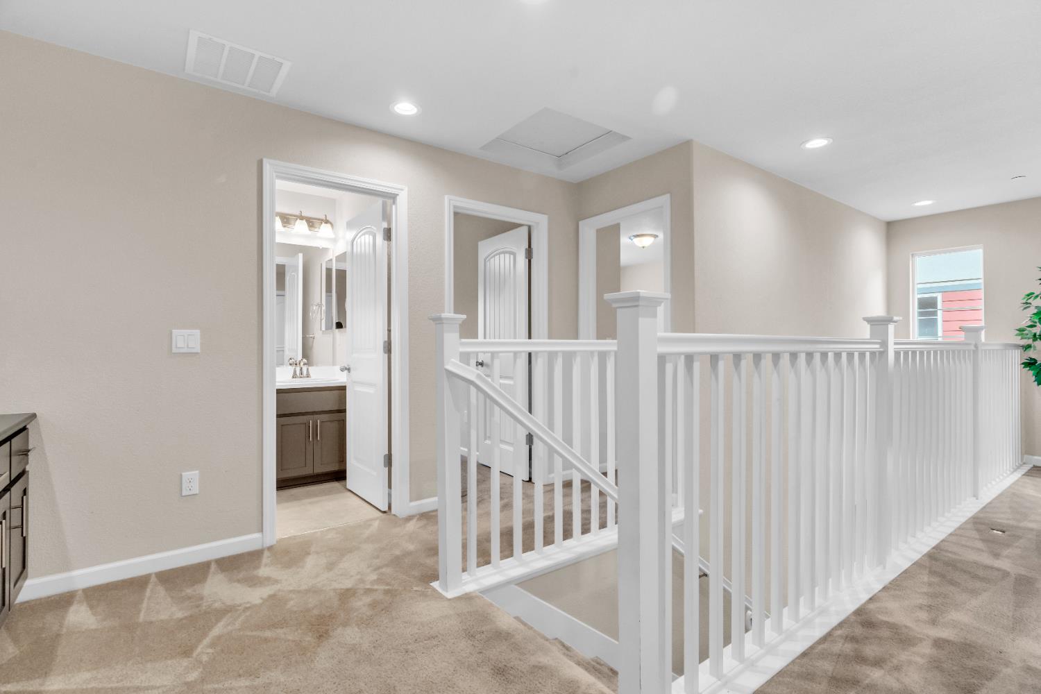 2809 Hawaiian Petrel Ave, Modesto, CA 95355