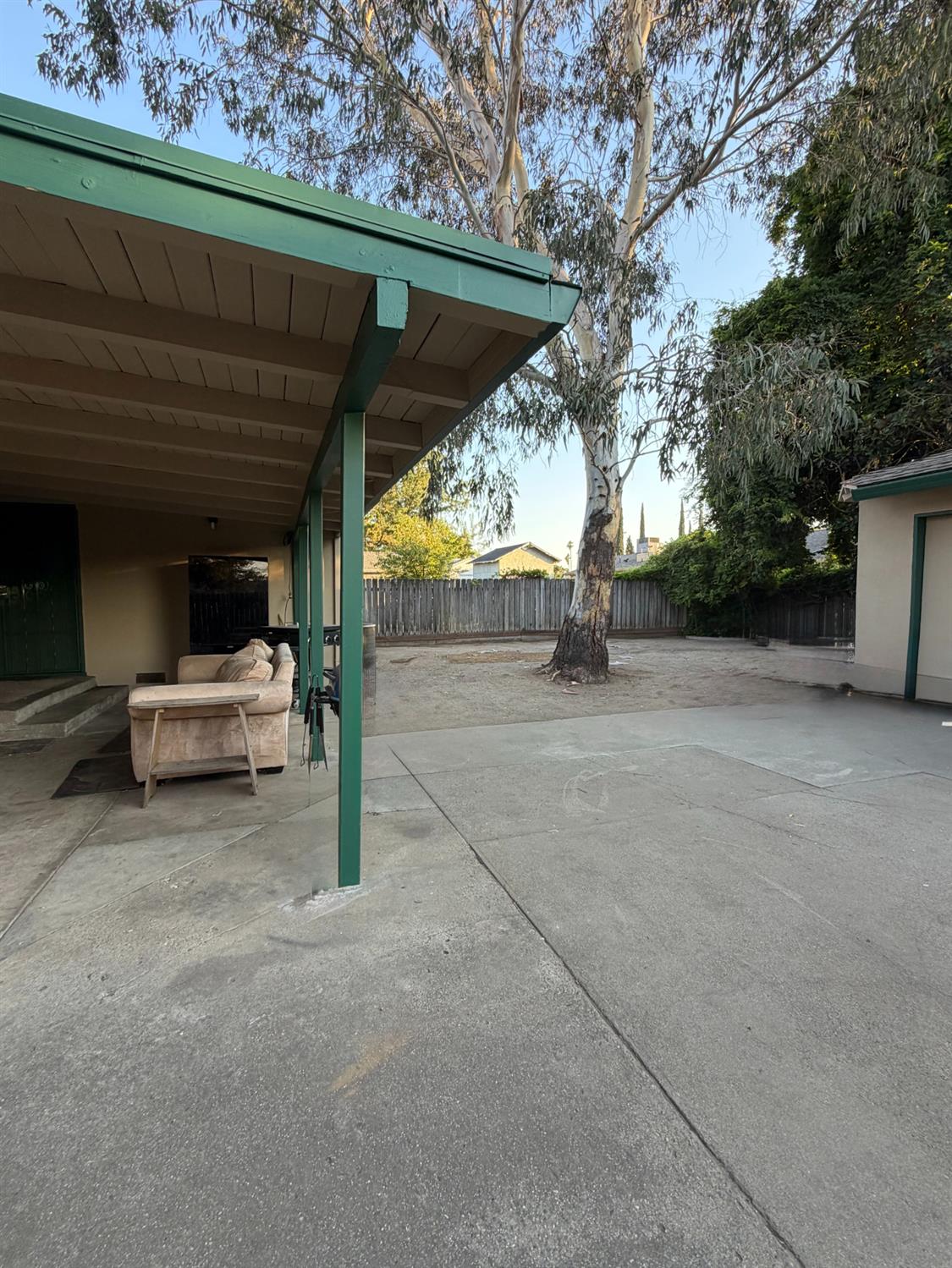 2233 6th St, Ceres, CA 95307