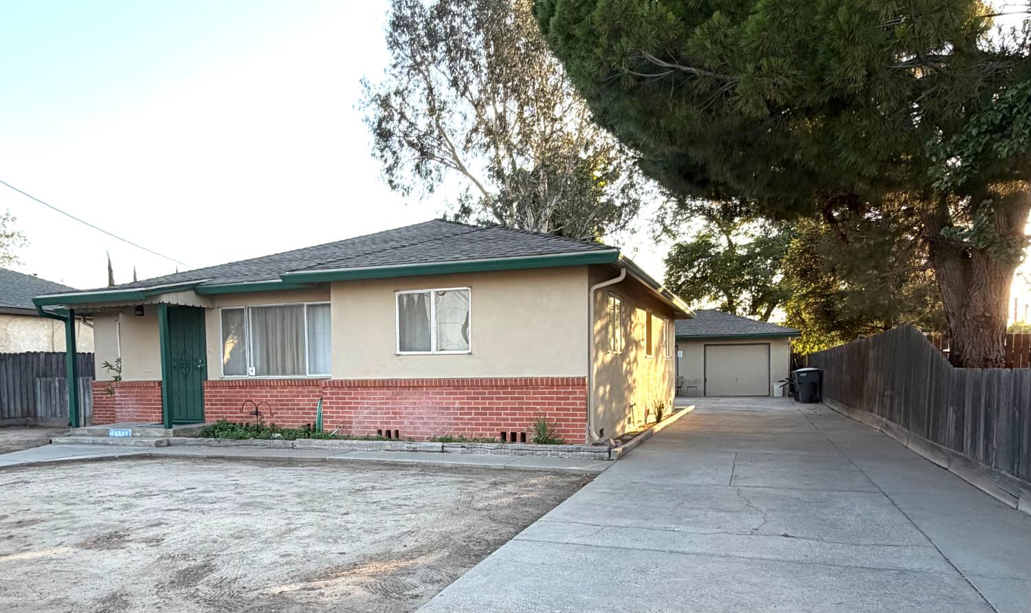2233 6th St, Ceres, CA 95307