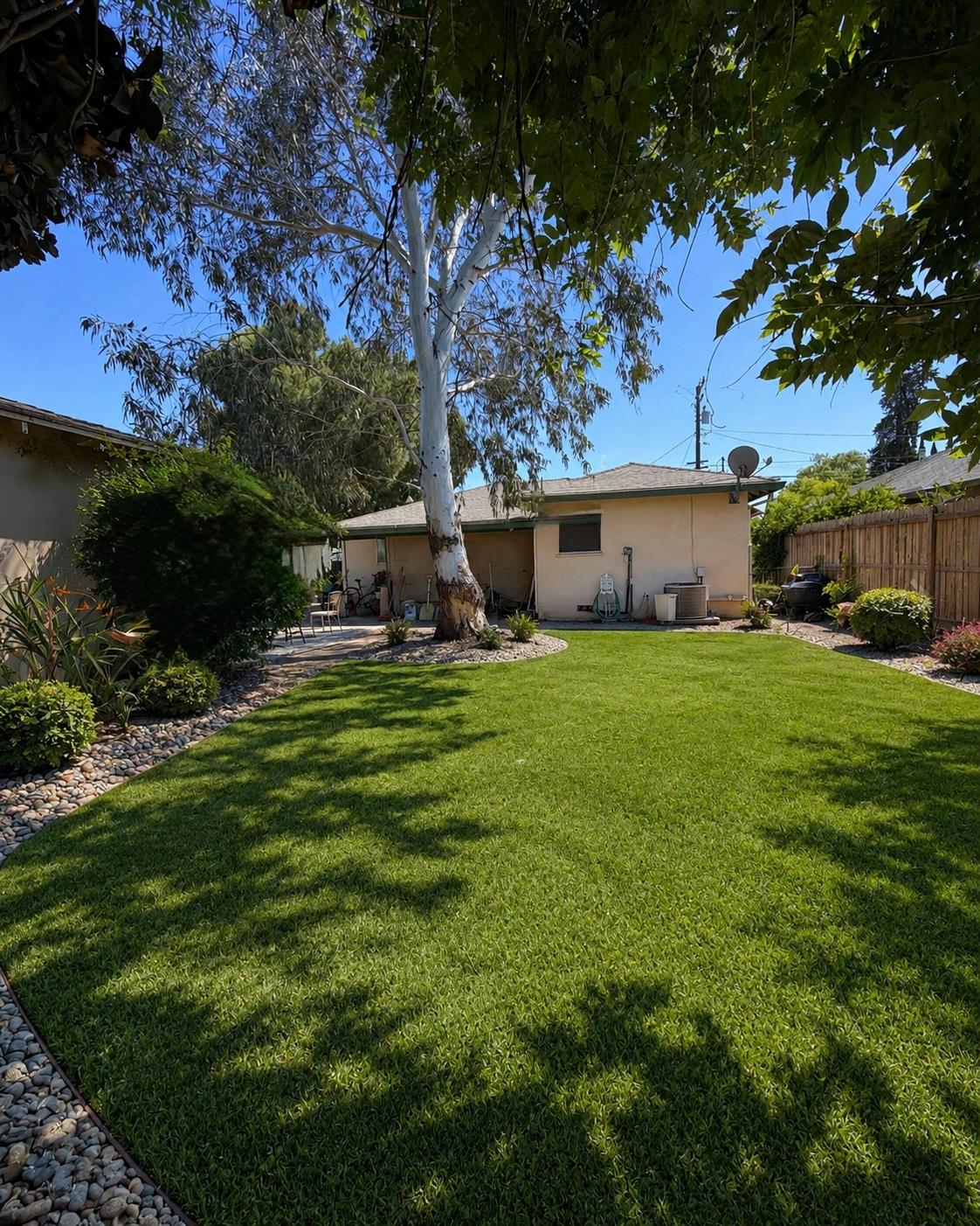 2233 6th St, Ceres, CA 95307
