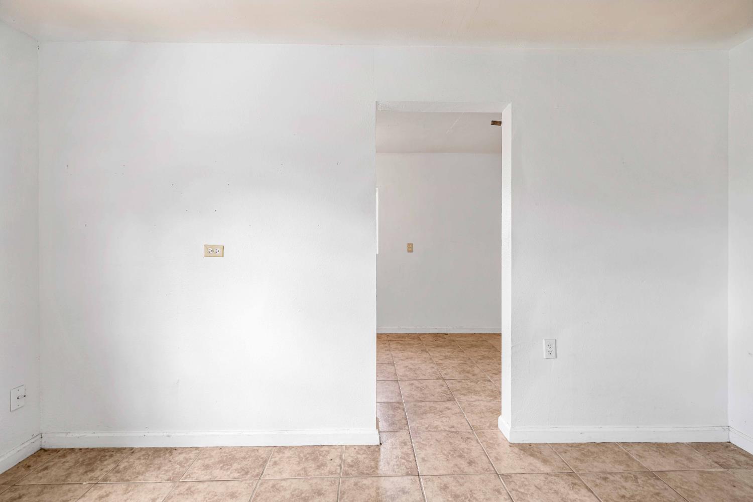 6615 Callander Ave, Riverbank, CA 95367