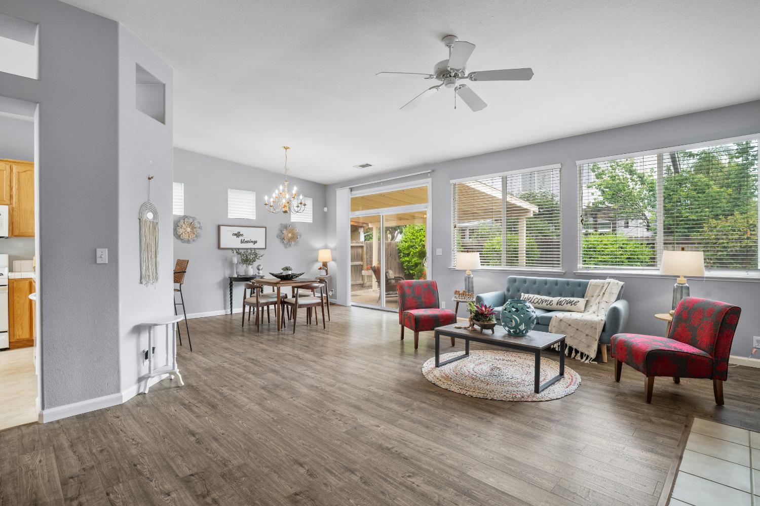 2425 Warm Springs Dr, Modesto, CA 95356