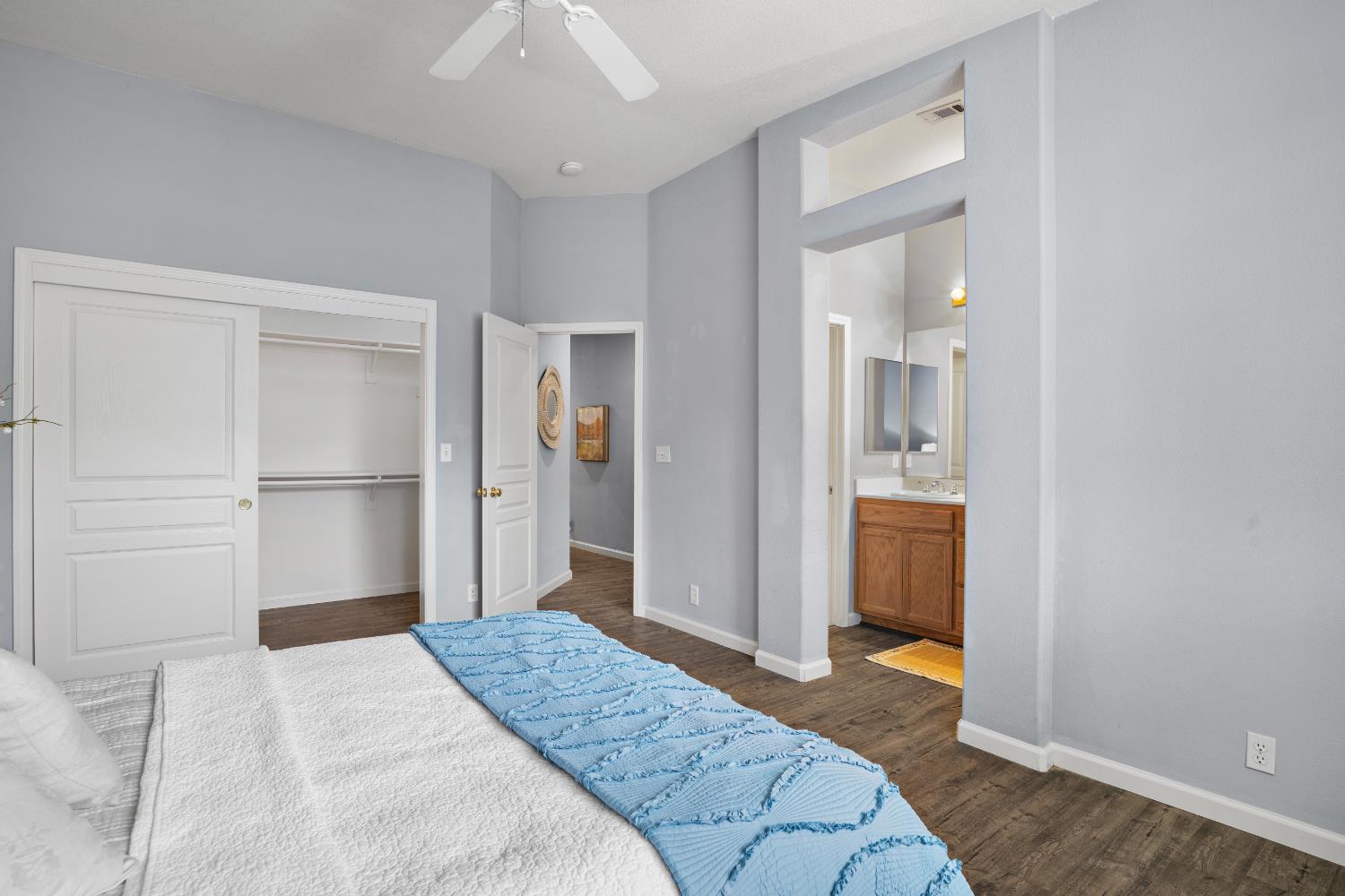 2425 Warm Springs Dr, Modesto, CA 95356