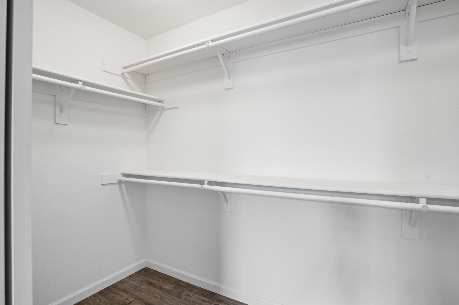 2425 Warm Springs Dr, Modesto, CA 95356