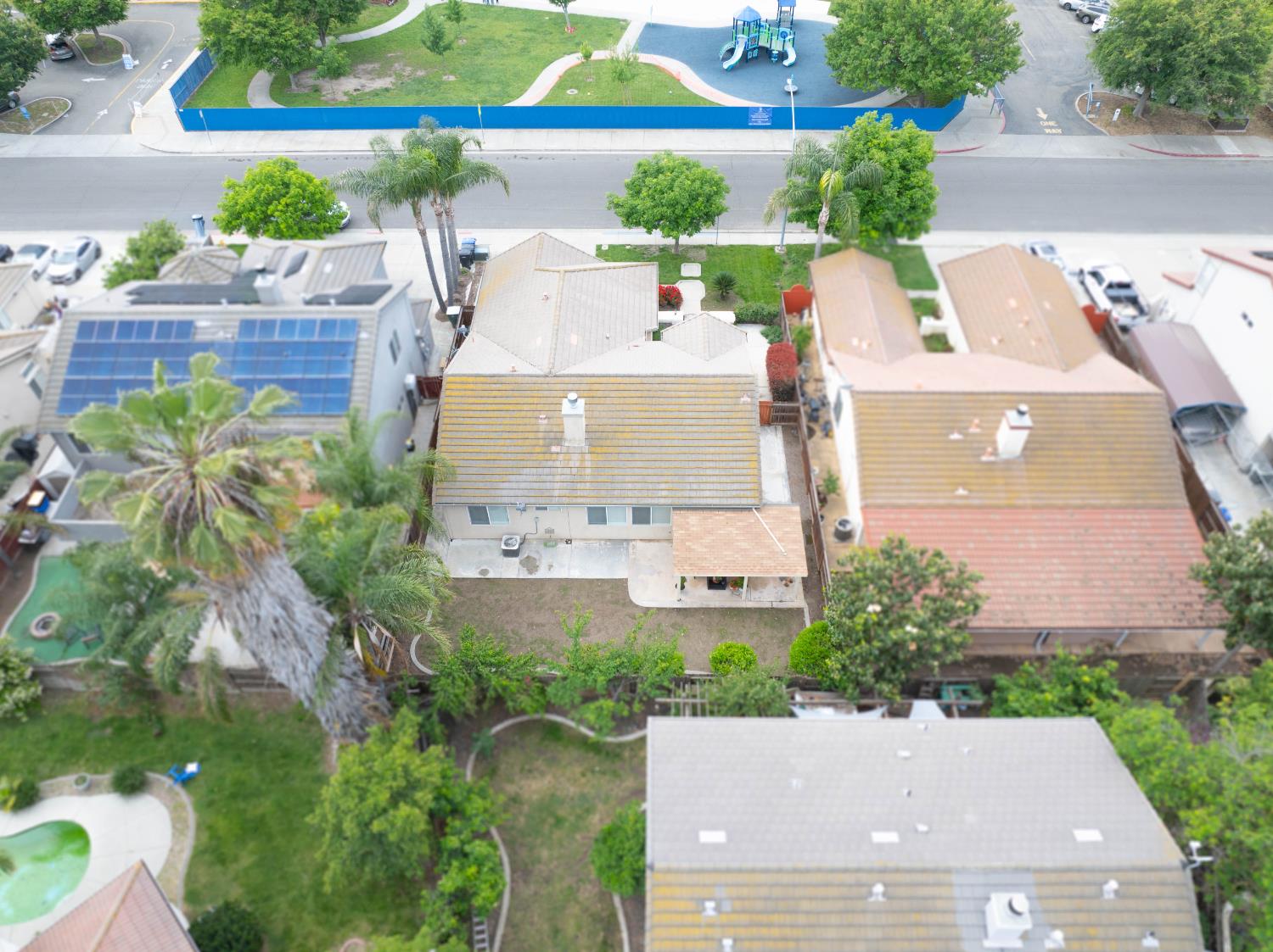 2425 Warm Springs Dr, Modesto, CA 95356