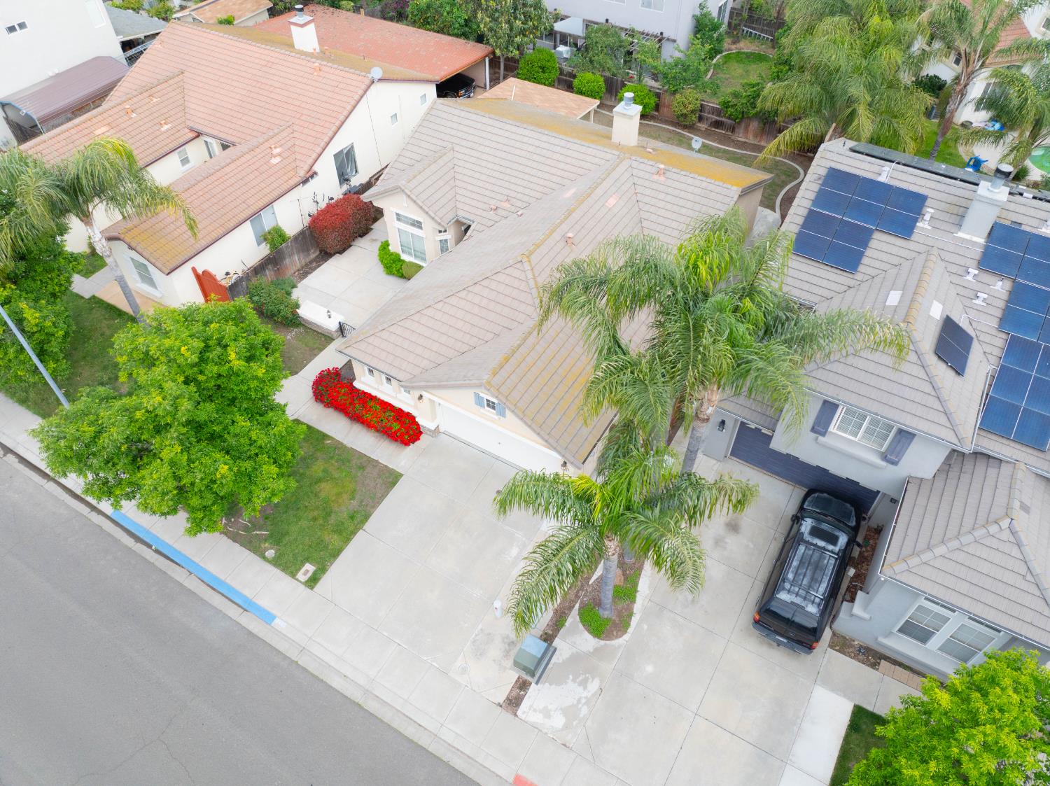 2425 Warm Springs Dr, Modesto, CA 95356