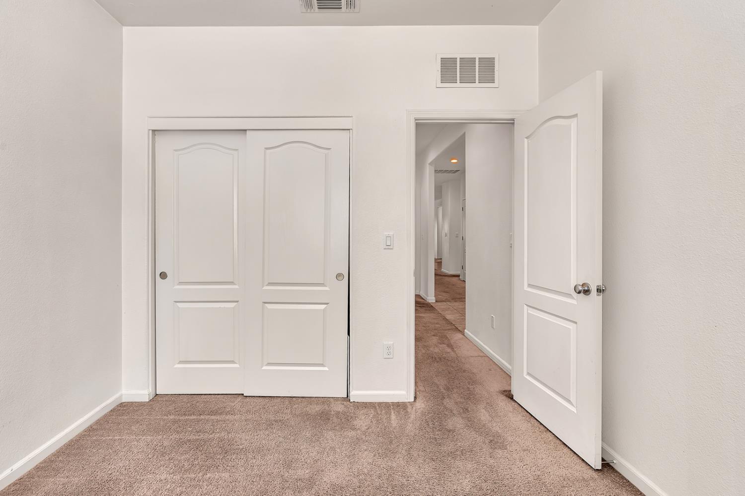 443 Jacobs Dr, Merced, CA 95348