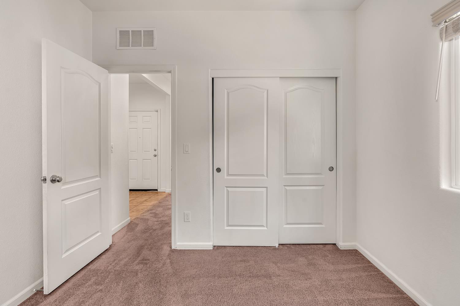 443 Jacobs Dr, Merced, CA 95348