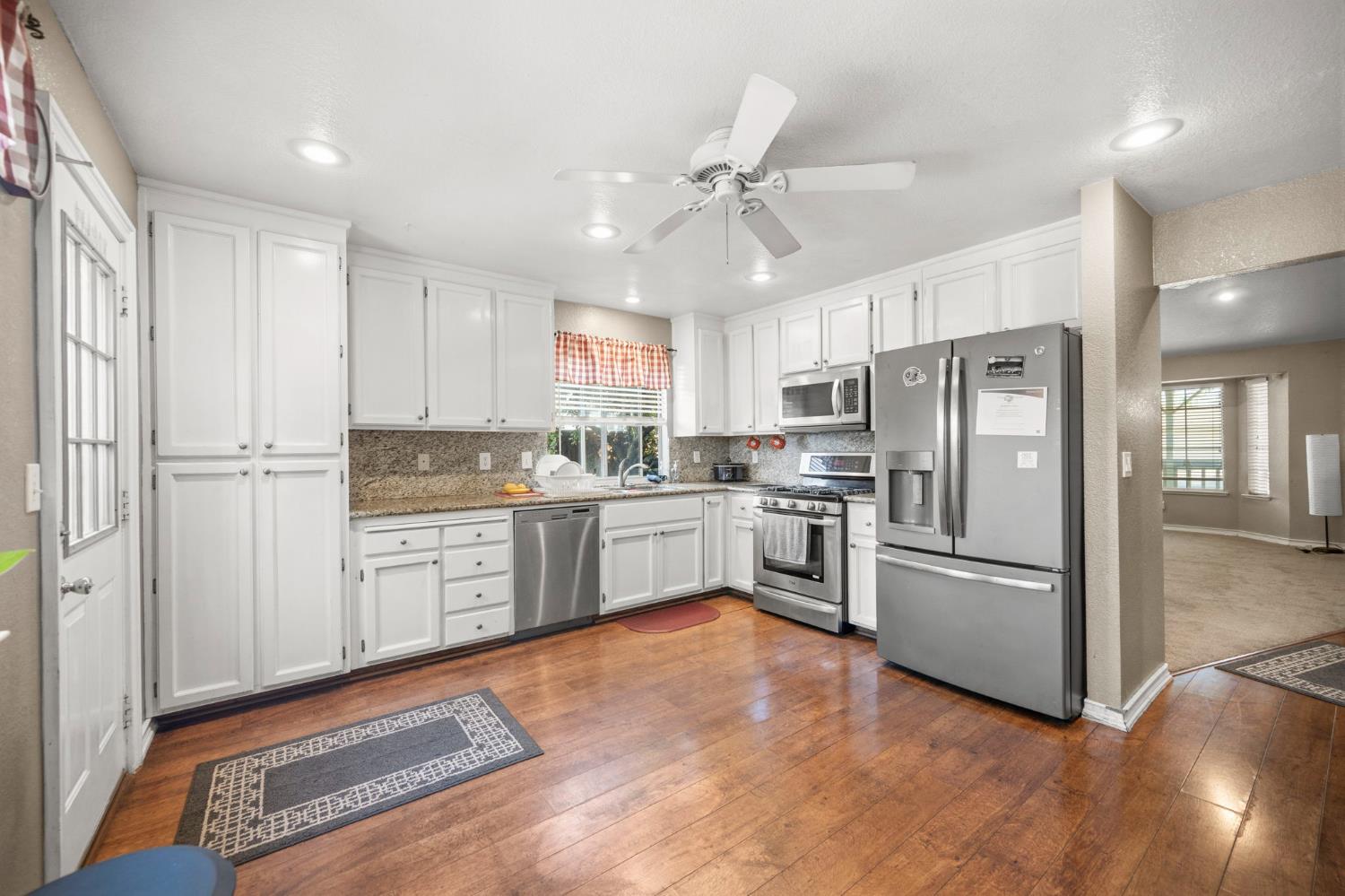 2705 Lahontan Dr, Modesto, CA 95358