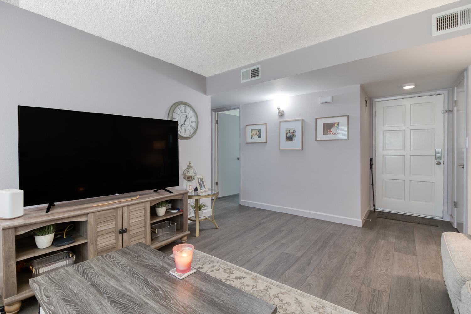 3809 Longbridge Dr, Modesto, CA 95356