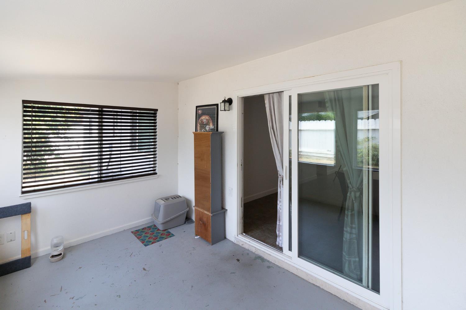 3809 Longbridge Dr, Modesto, CA 95356