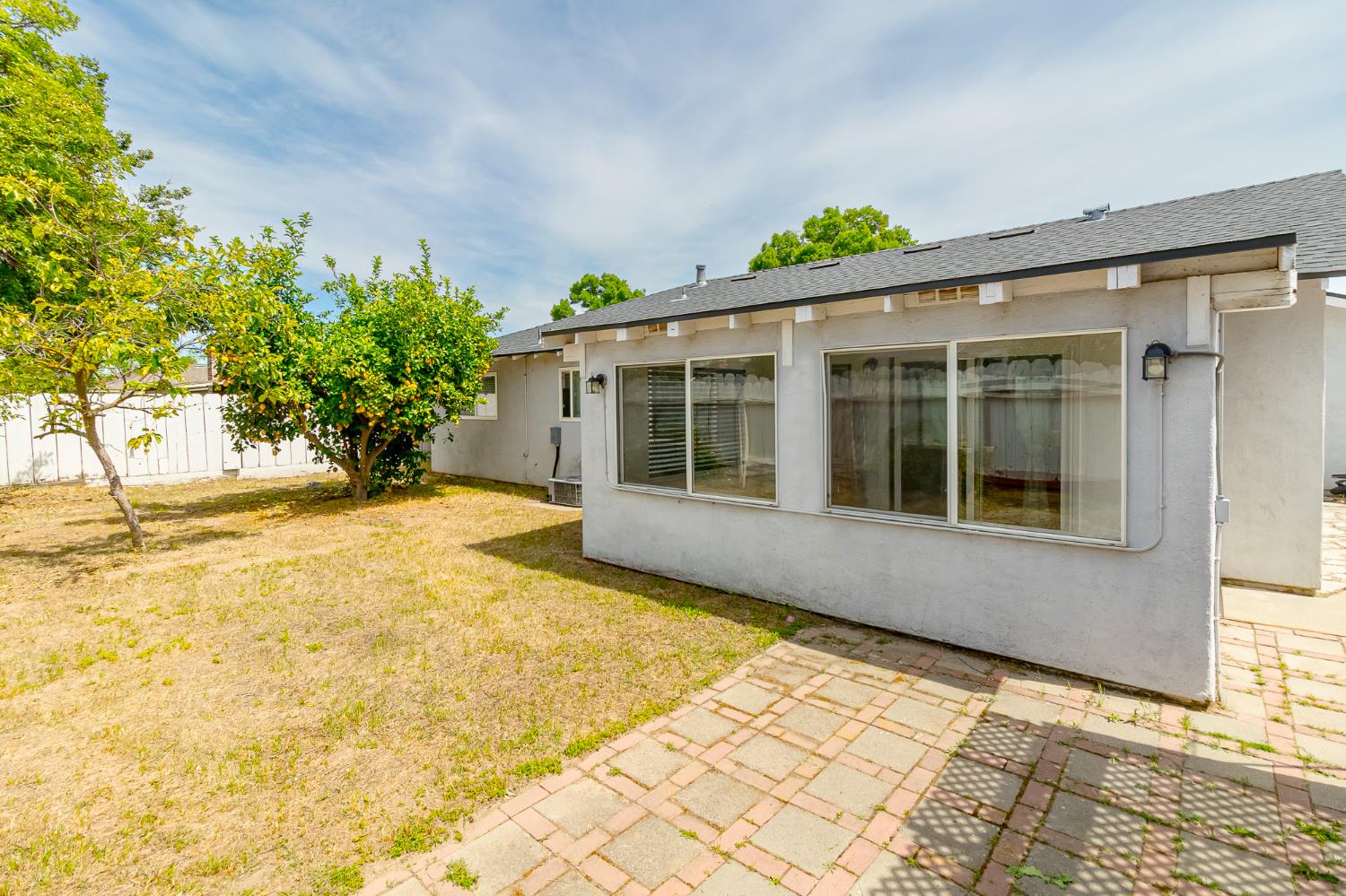 3809 Longbridge Dr, Modesto, CA 95356