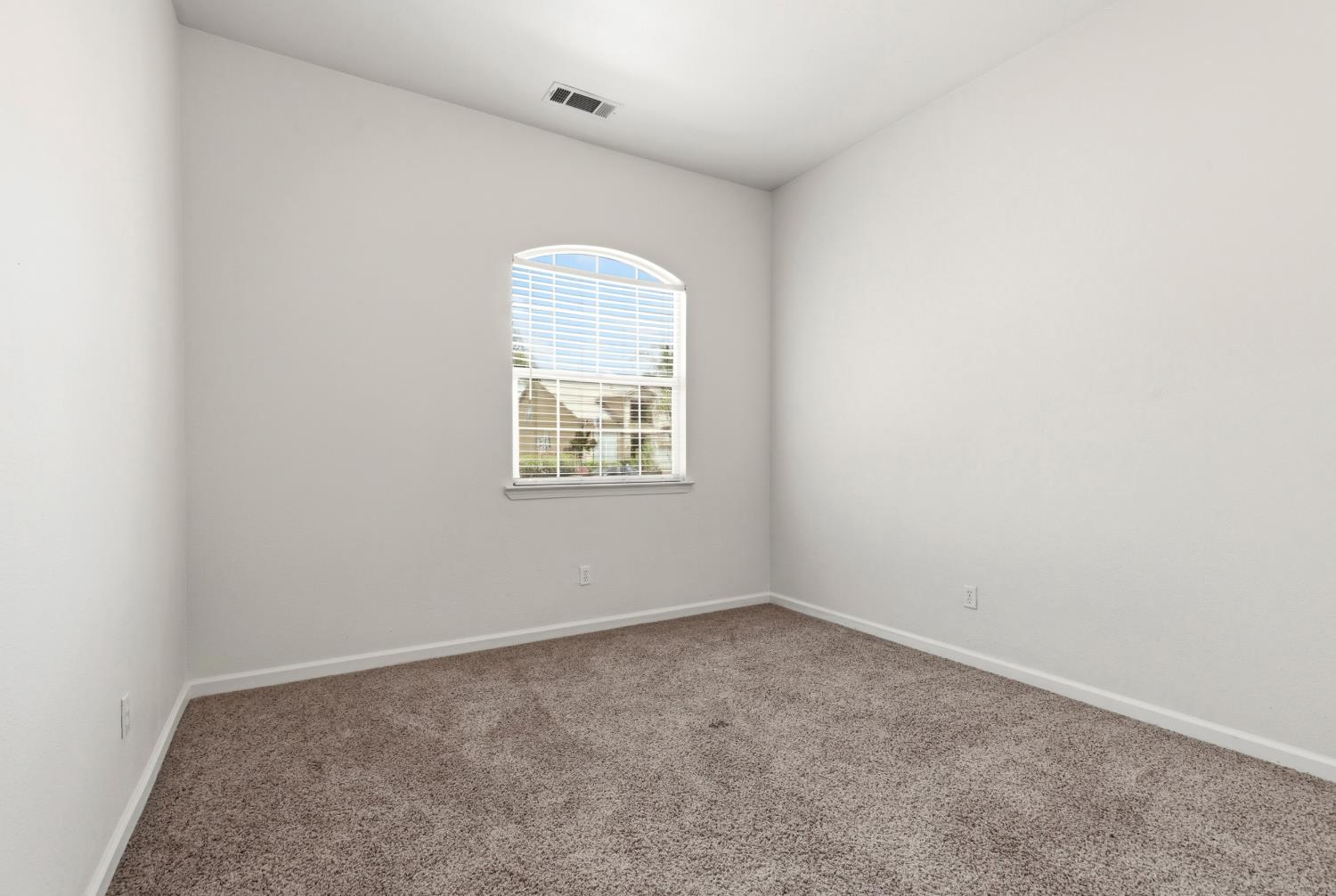 2060 Nebela Dr, Merced, CA 95301
