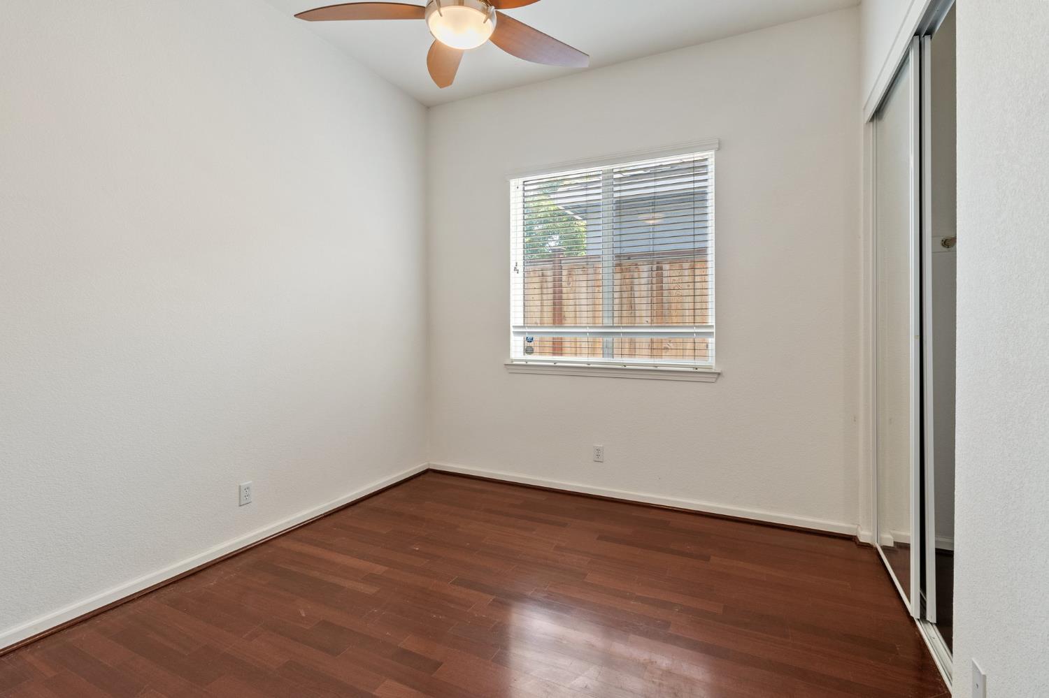 554 Bonanza Dr, Newman, CA 95360