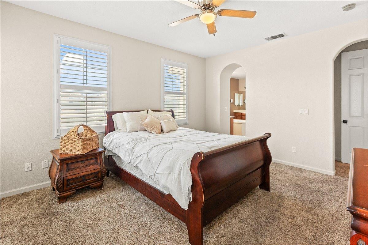 2820 Hawaiian Petrel Ave, Modesto, CA 95355