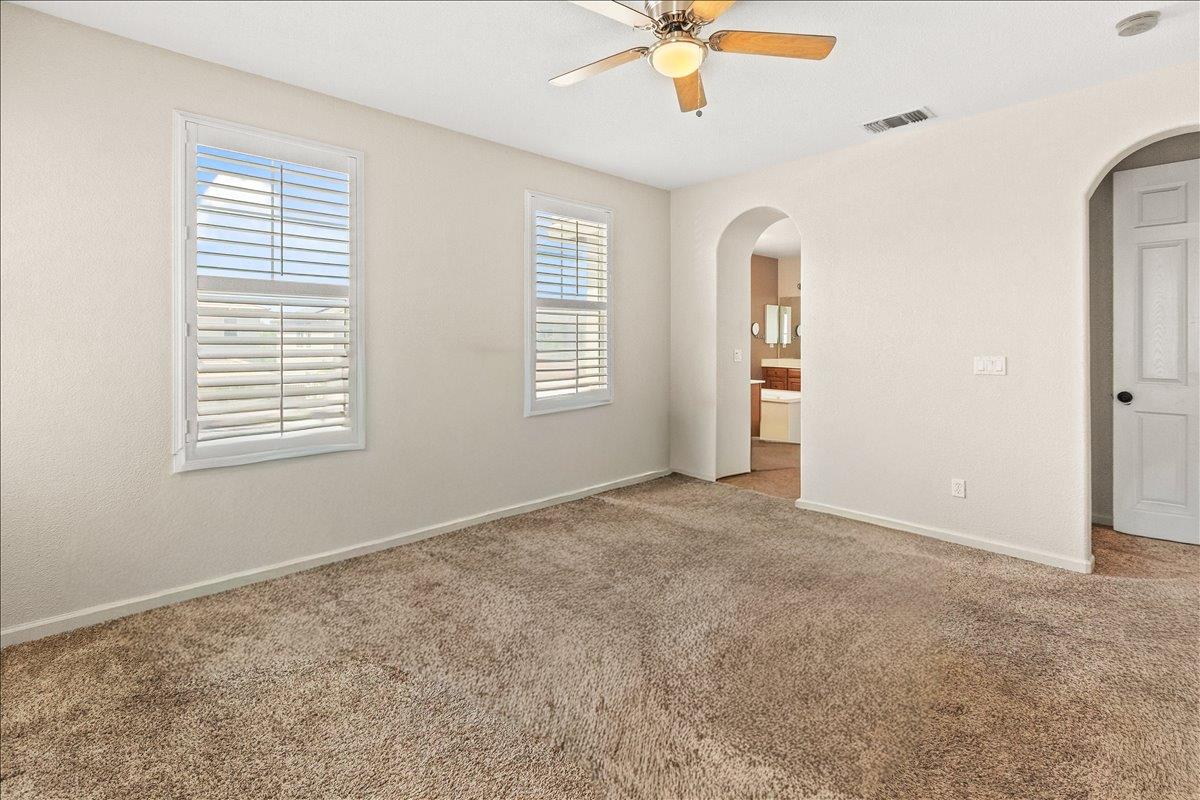 2820 Hawaiian Petrel Ave, Modesto, CA 95355