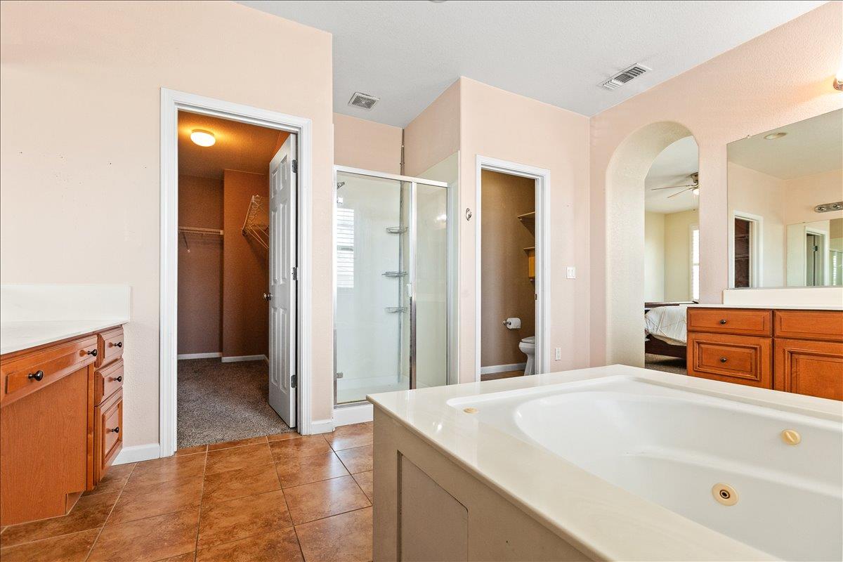 2820 Hawaiian Petrel Ave, Modesto, CA 95355