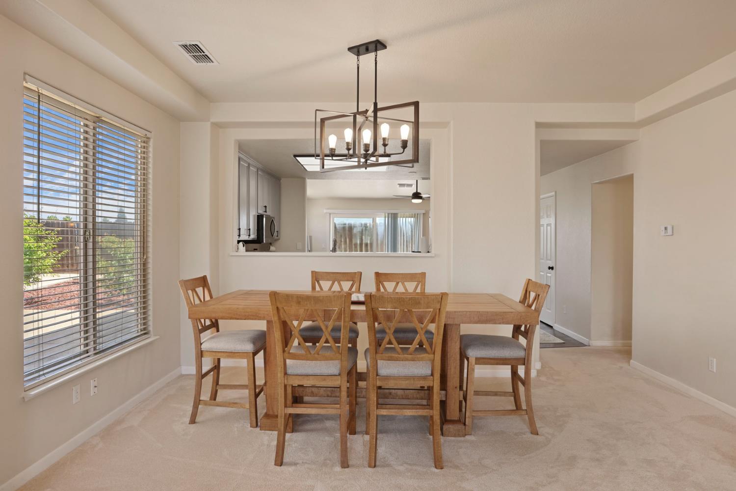 308 Ashford Ave, Manteca, CA 95337