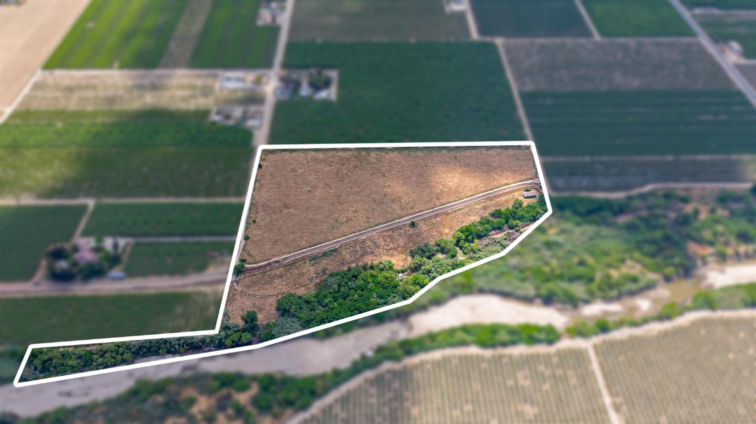 1188 7 1/2 Ave, Kingsburg, CA 93631