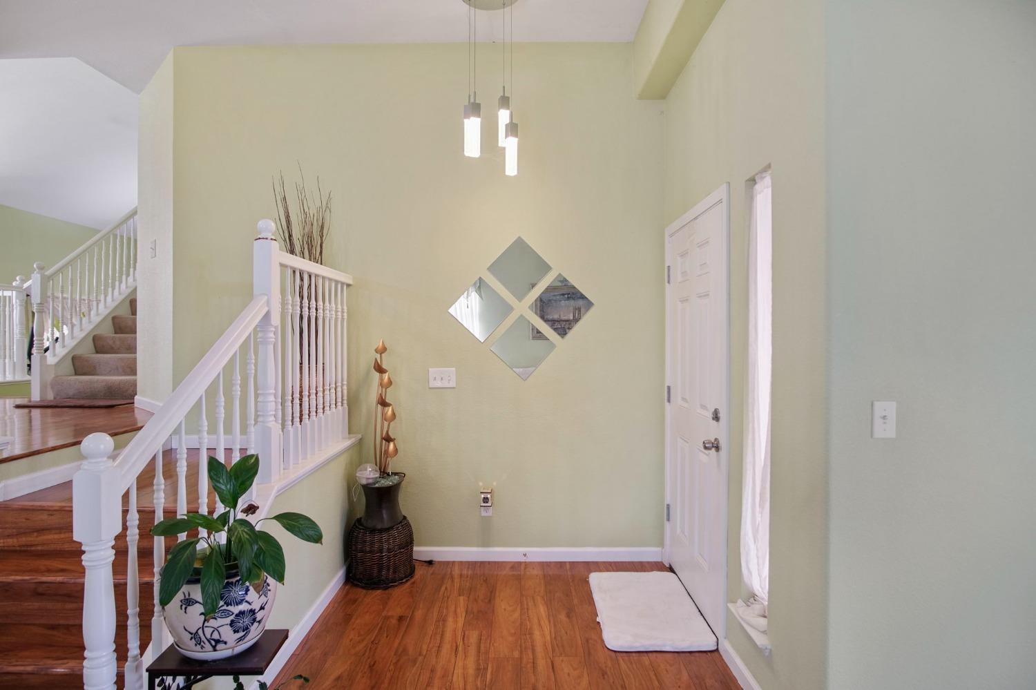 1568 Via Del Pettoruto, Gustine, CA 95322